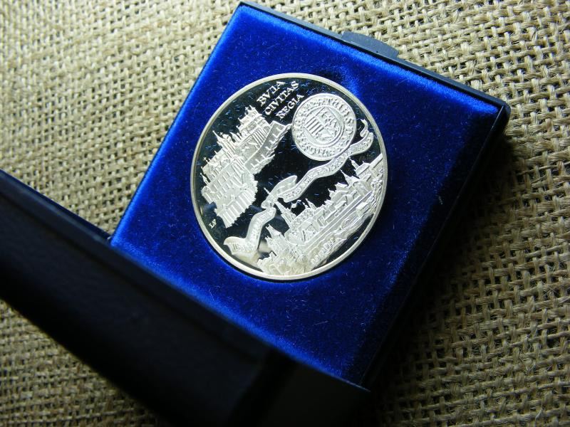 Dísztokos, 500 forint, 1990, Buda, ezüst PP