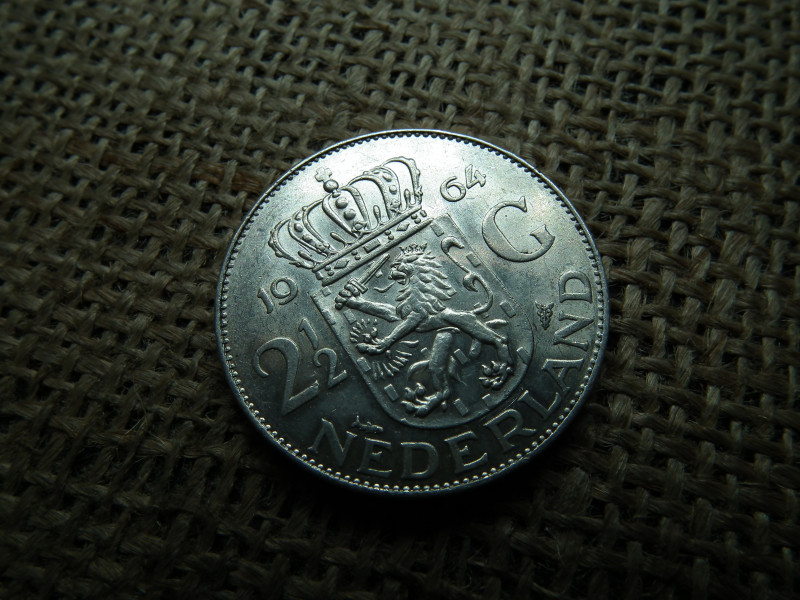 Hollandia , ezüst 2 1/2 gulden 1964