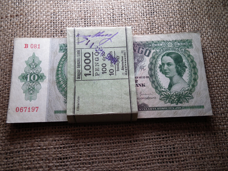 10 pengő 1936 , 20 db nagyon szép , eredeti banki kötegelőben ! RR ! Magyar Nemzeti Bank 