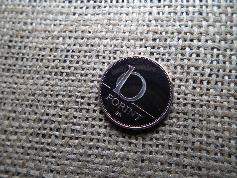 10 forint 2012 PP , ritkább 