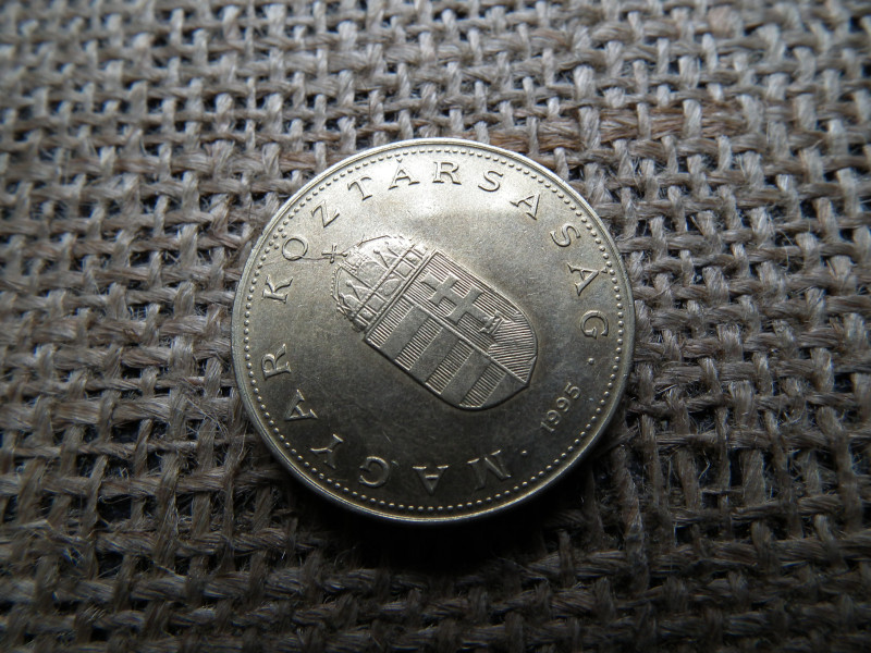 100 forint 1995