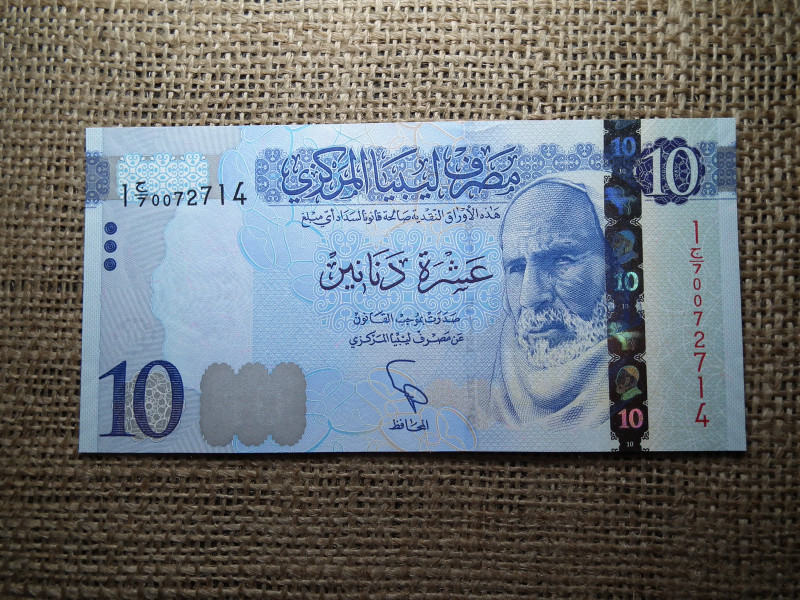 Líbia 10 dinars 2015 UNC , C1