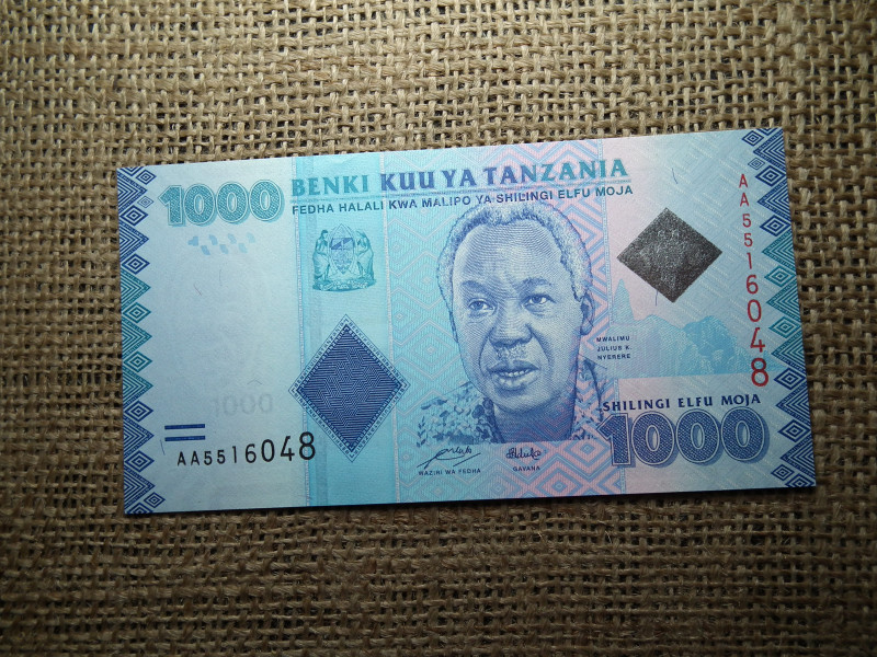 Tanzánia 1000 shilingi 2010 UNC , C1