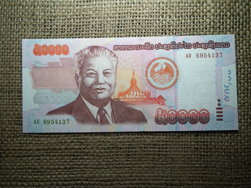 Laosz 50000 kip 2004 UNC , C1