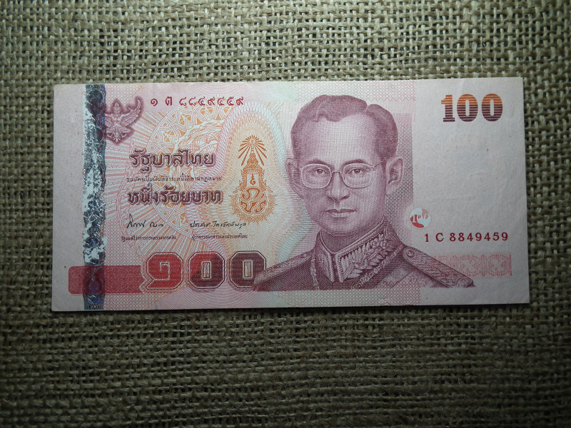 Thaiföld 100 baht 2005 - 2015 VF , C1