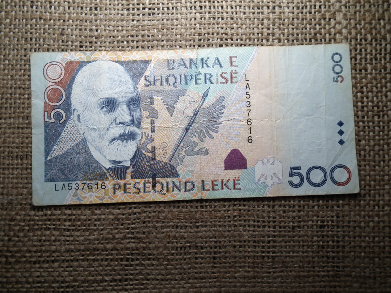 500 leke 2015 VF , C1