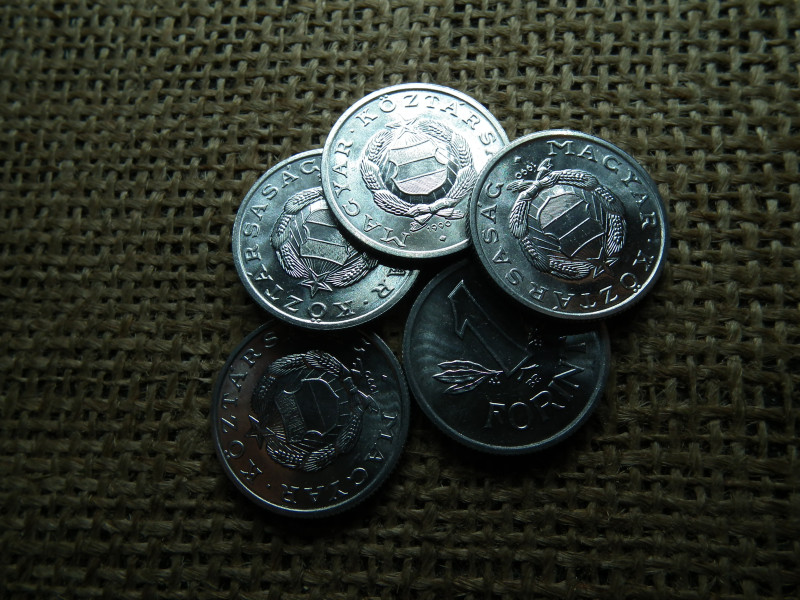 1 forint 1990 , ritka ! Köztársaság körirat , népköztársaság címer ! Tévveret ! Extra ! ár / db 