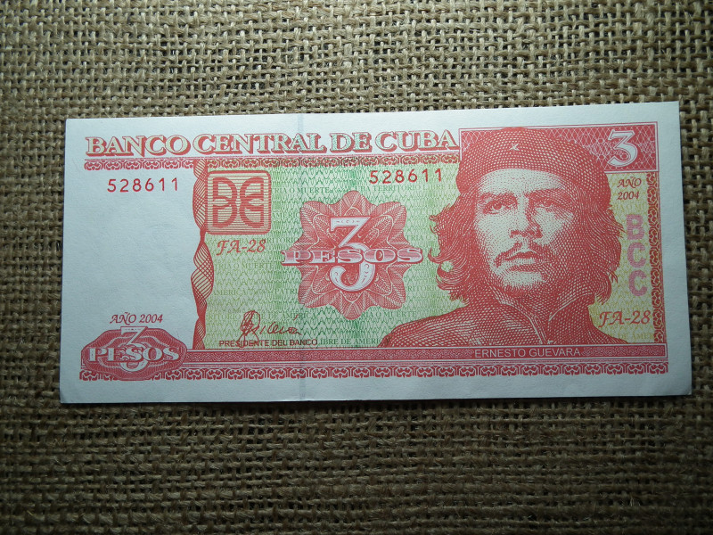 Kuba 3 pesos 2004 , peso , hajtatlan