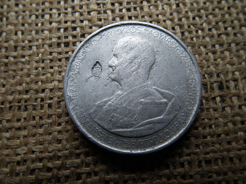 5 pengő 1943 , Magyar címer felülnyomás