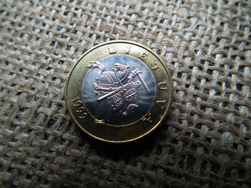 Litvánia 2 litai 1999 , verdefényes 