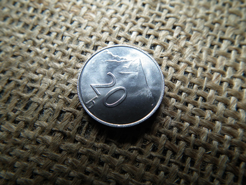 Szlovákia 20 halierov 2002 , verdefényes 