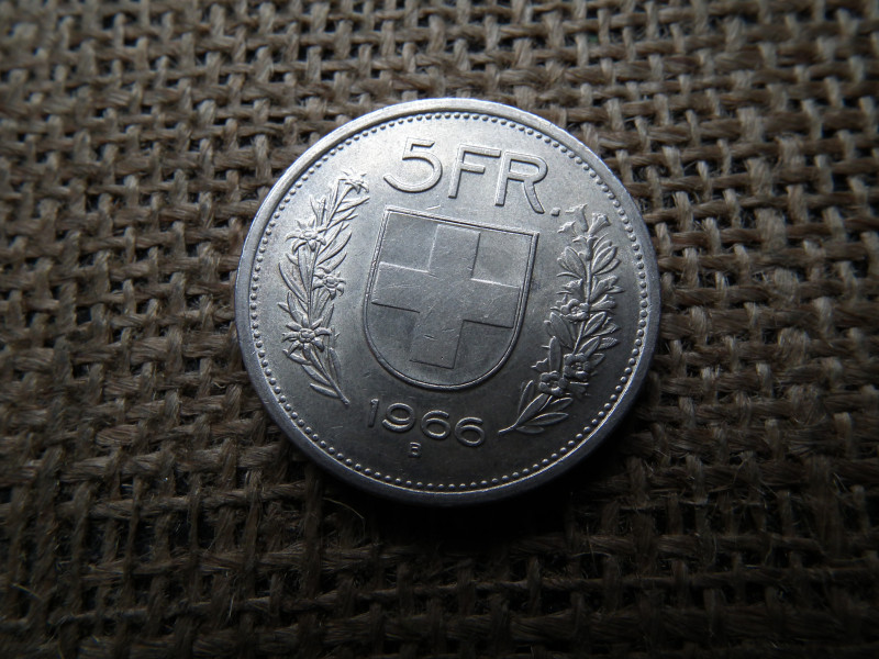 Svájc , ezüst 5 frank 1966 B , francs 