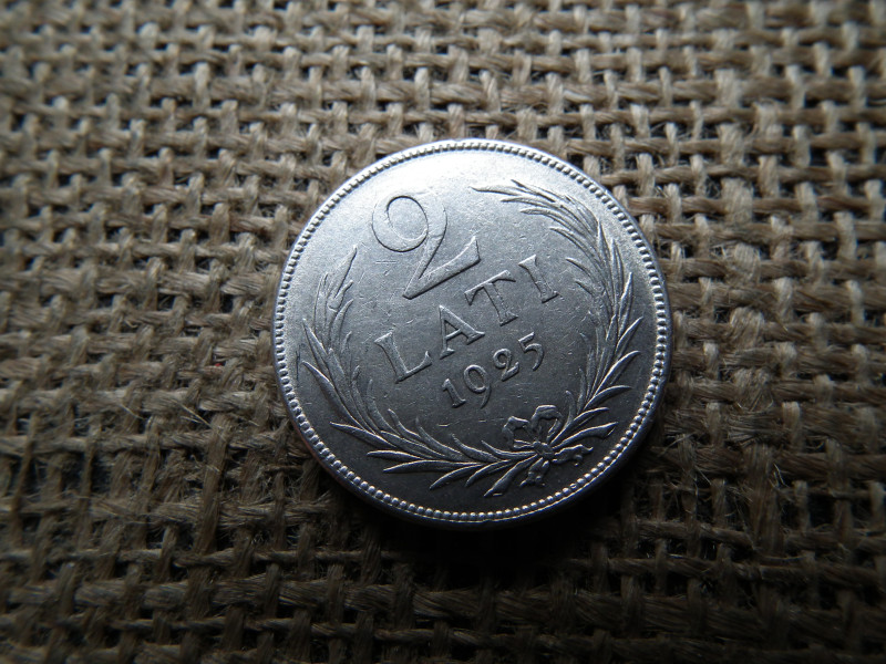 Lettország ezüst 2 lati 1925