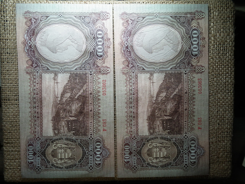 1000 pengő 1943 2 db sorszámkövető , egyiken gyári papírránc , hajtatlan , extra 