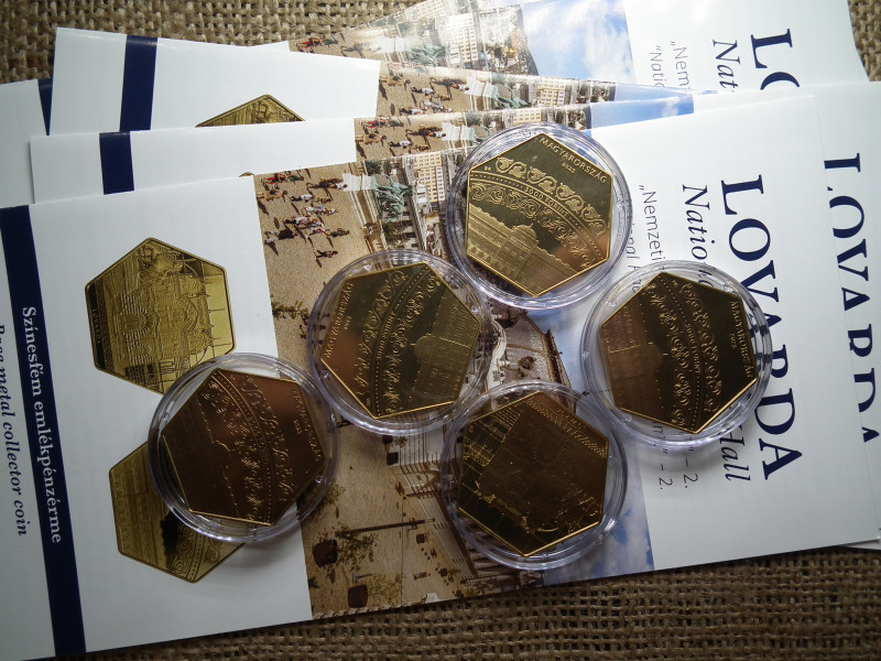 Lovarda 3000 forint 2023 - proof-like -  prospektussal! Ár/db ! D