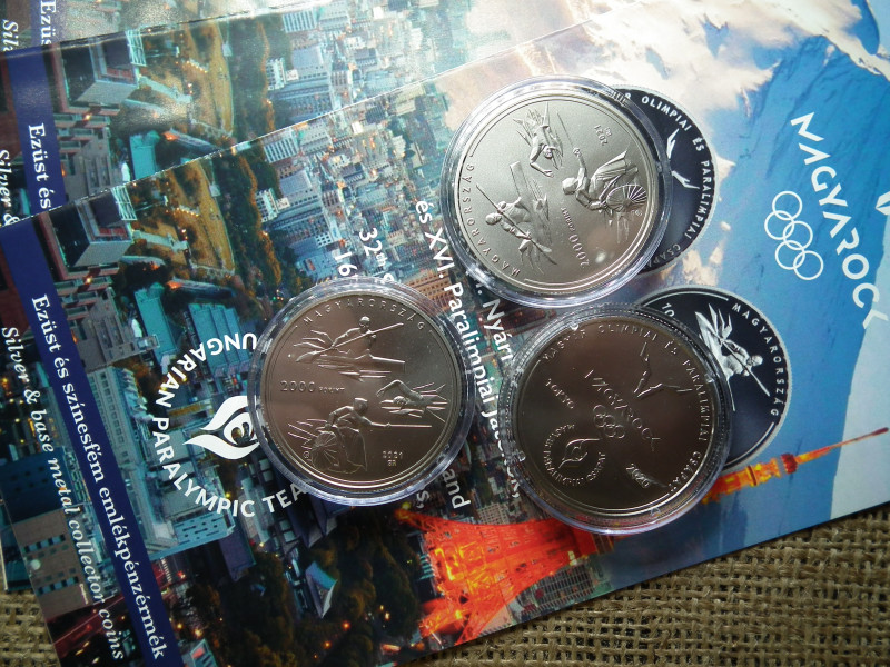 2000 forint 2021 - Tokyo Olimpia 2020 + prospektus , ár /db ,D