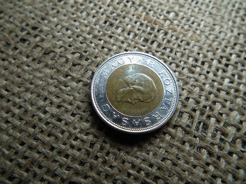 Kossuth 100 Forint 2002 kötőjel nélküli