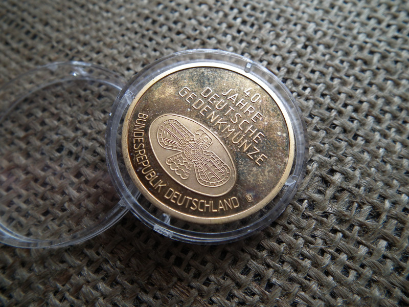 Német emlékérem , aranyozott 1992