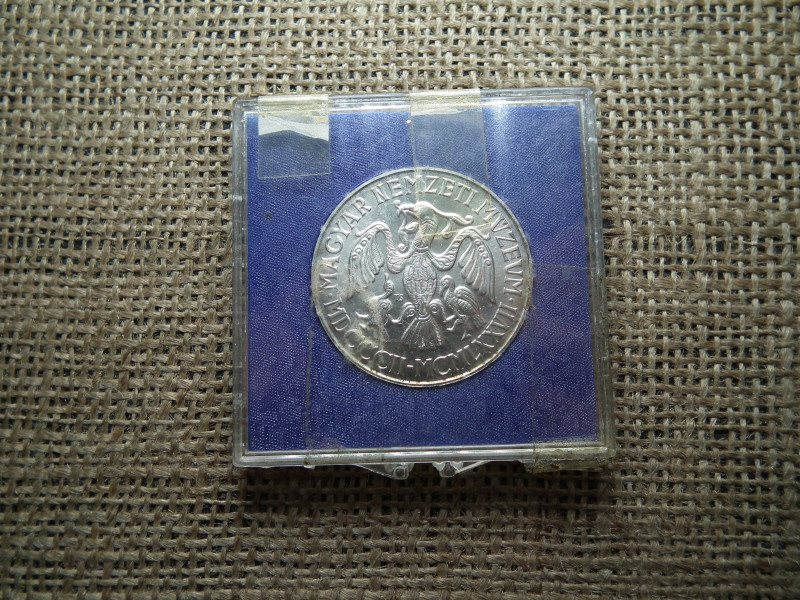 Ezüst 200 forint 1977 , Nemzeti Múzeum
