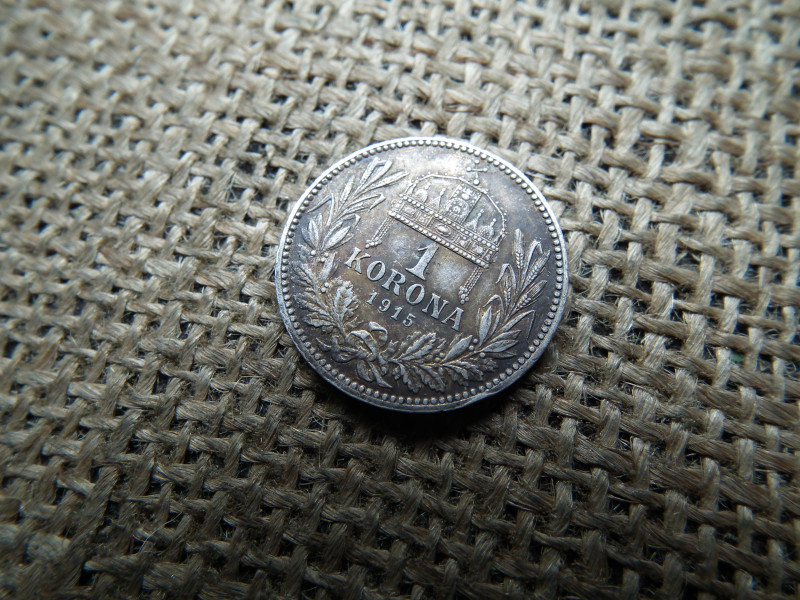 Ferenc József , ezüst 1 korona 1915 KB  , patinás 