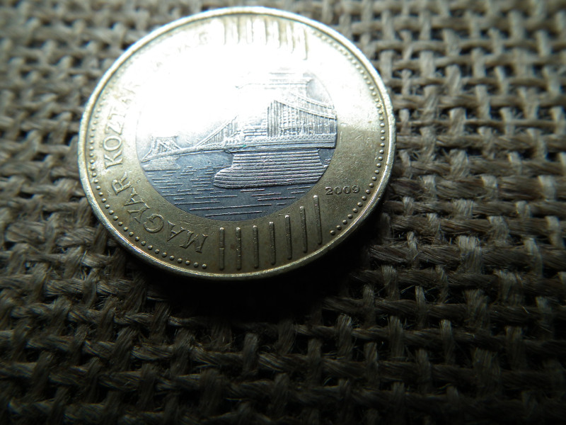 200 FORINT 2009 BP - HOSSZÚ VÍZVONALAS! RITKA!