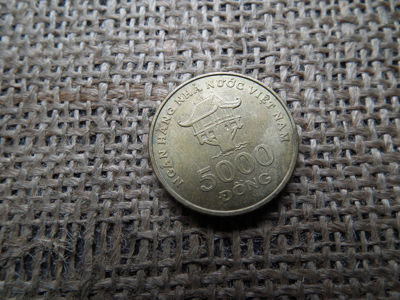 Vietnam  5000 dong 2003 