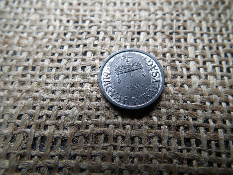2 fillér 1944 , extra ! 