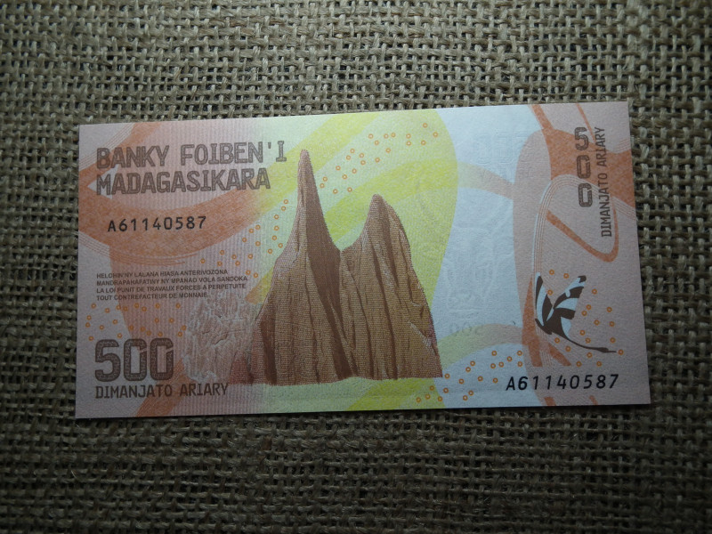 Madagaszkár 500 ariary 2017 - 2023  UNC , C1