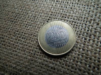 200 forint 2009 , ritka , hosszú vízvonalas 