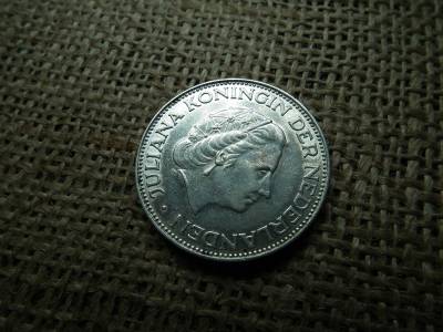 Hollandia , ezüst 2 1/2 gulden 1962