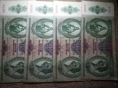10 pengő 1936 , 4 db sorszámkövető 