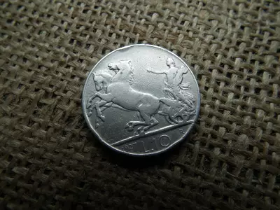 Olaszország , ezüst 10 líra 1927 , lire , 	Vittorio Emanuele 