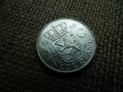 Hollandia , ezüst 2 1/2 gulden 1959