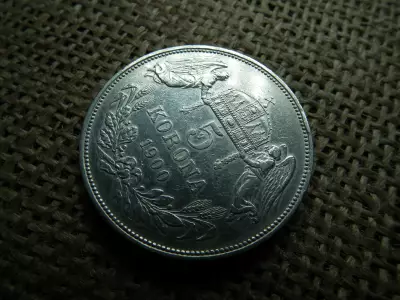 Ezüst 5 korona 1900 KB , átlagnál szebb ! 