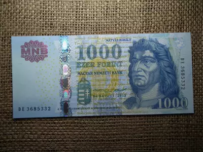 1000 forint 2015 DE , UNC , sorszámkövető párja is fent van ! 