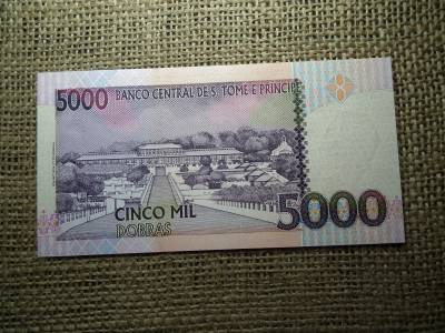 S . Tomé 5000 dobras 2013 UNC , C1 S . Tomé 5000 dobras 2013 UNC , C1