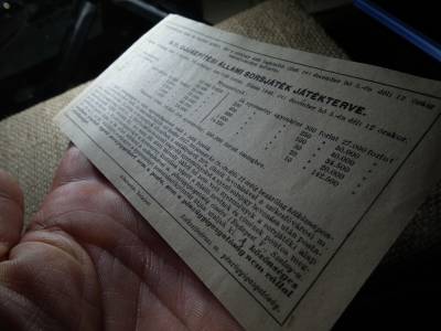 Fél-sorsjegy 1946 - II. újjáépítési állami sorsjáték , hajtatlan  Fél-sorsjegy 1946 - II. újjáépítési állami sorsjáték , hajtatlan