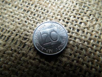 Szlovénia 20 Stotinov 1992 , verdefényes  Szlovénia 20 Stotinov 1992 , verdefényes