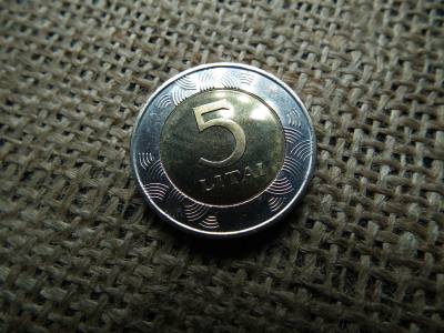 Litvánia 5 litai 1999 , verdefényes 