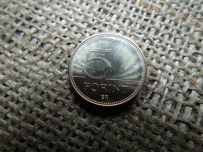 5 forint 2000 , verdefényes  5 forint 2000 , verdefényes