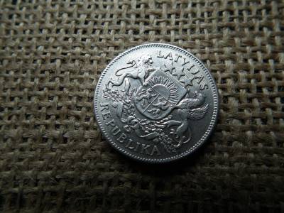 Lettország ezüst 2 lati 1925