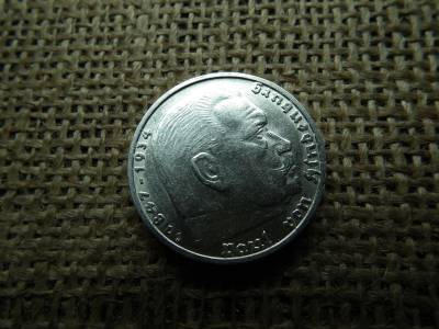 Birodalmi ezüst 5 márka 1937 J , Nagy sasos - horogkeresztes 