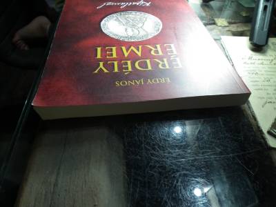 Érdy János Erdély érmei könyv képatlasszal