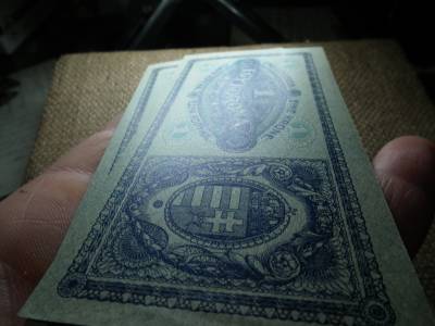 1 korona 1920 , 2 db extra , hajtatlan , 2 db sorszámkövető 