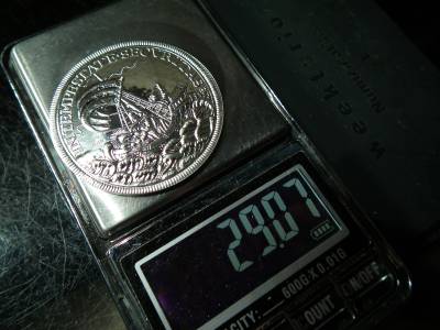 Szín ezüst Szent György Pénzverős érem , 999/1000 , 29g Szín ezüst Szent György Pénzverős érem , 999/1000 , 29g