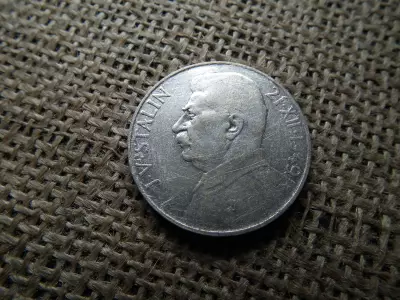 Csehszlovákia ezüst 100 Korun 1949 , Josef V. Stalin , korona 