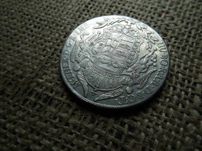 Mária Terézia ezüst 1 tallér 1780 B  , fülnyom  Mária Terézia ezüst 1 tallér 1780 B  , fülnyom