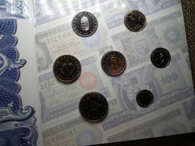 Hatvanéves a forint dísztokos forgalmi sor 2006 BU ! PP ezüst 1 forint 1946 