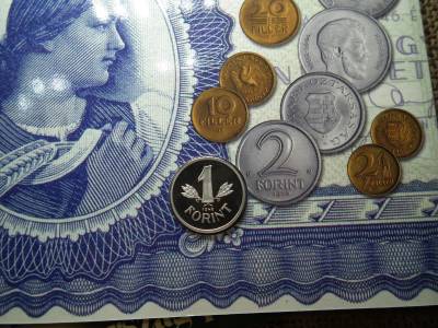 Hatvanéves a forint dísztokos forgalmi sor 2006 BU ! PP ezüst 1 forint 1946 