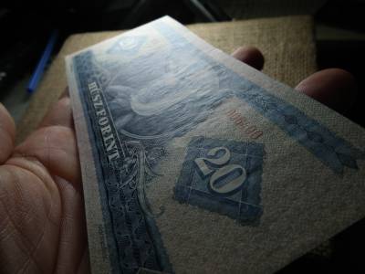 20 forint 1957 , ritka , extra , alacsonyabb sorszám 